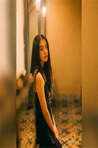 女主叫黎暮烟的